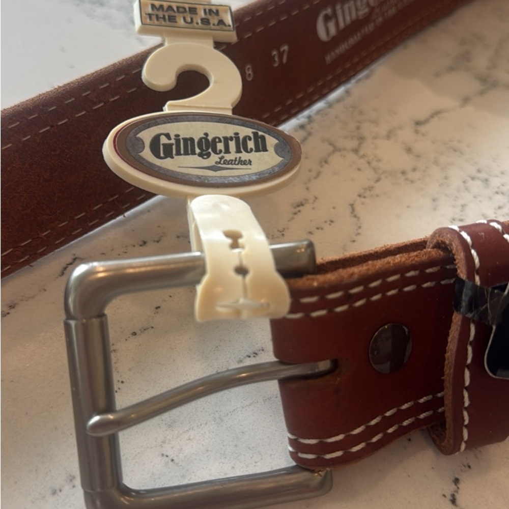 NWT Men’s Gingerich 42” Brown Leather Belt